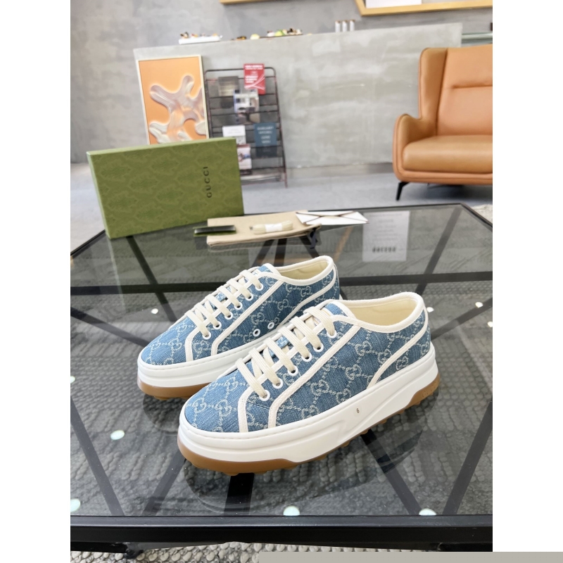 G*u*i casual shoes